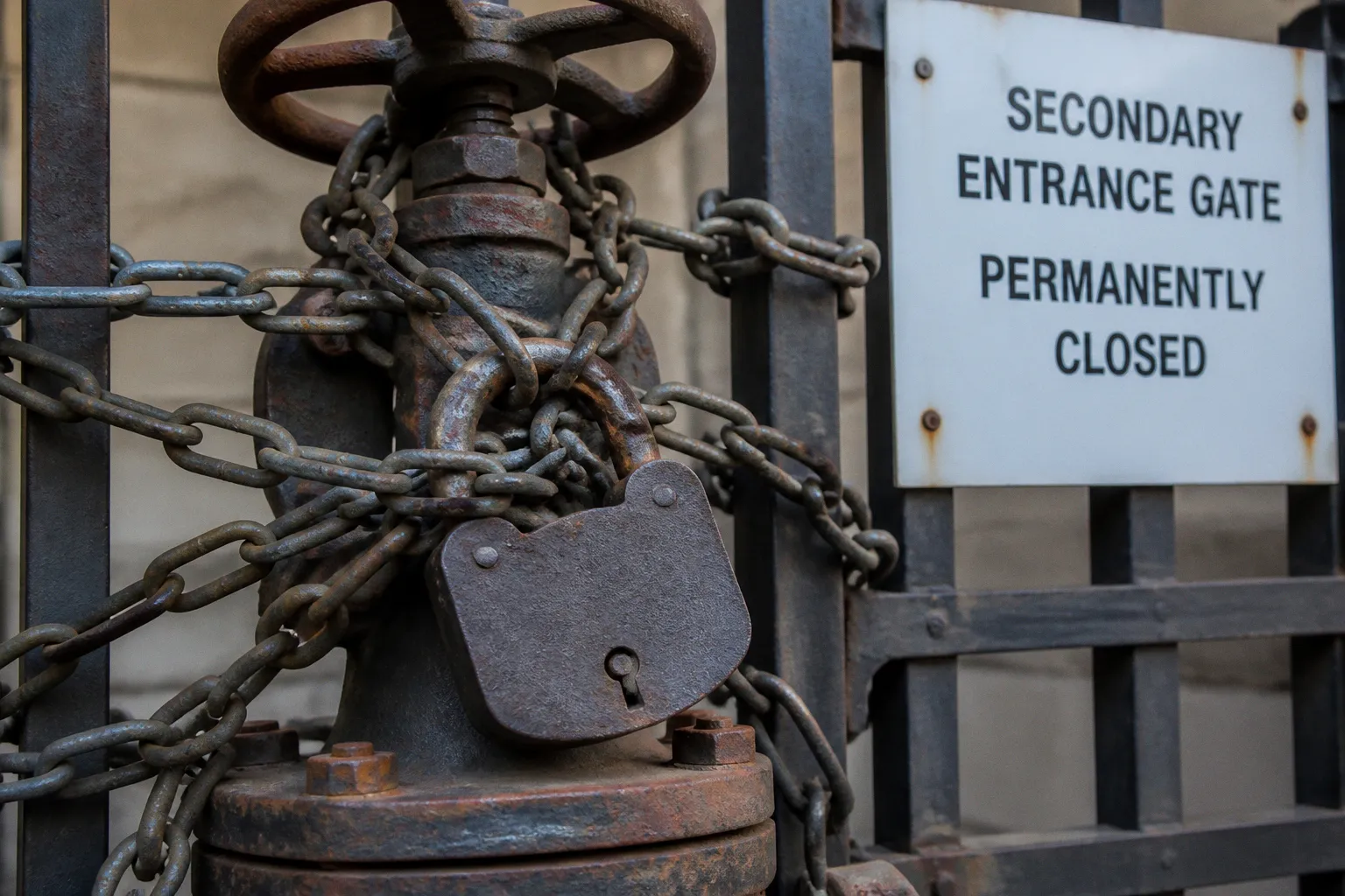 Branca Tower Tickets: Booking Traps and How to Avoid Them