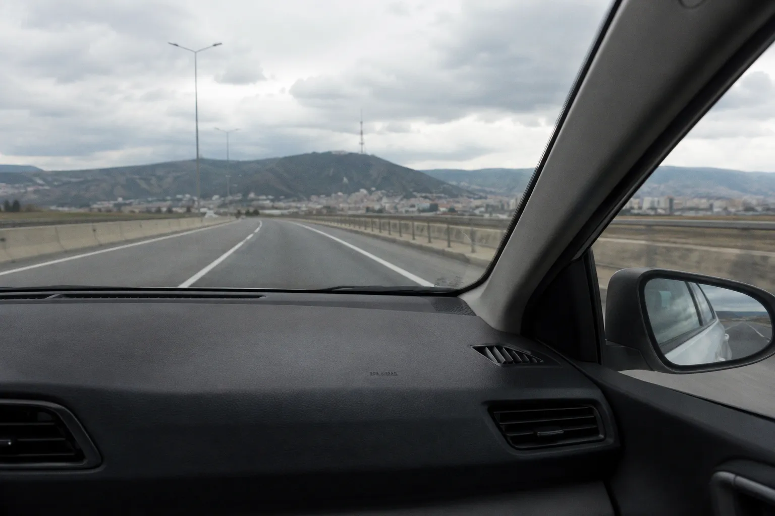 Car Rental in Tbilisi (Georgia): The Practical Guide