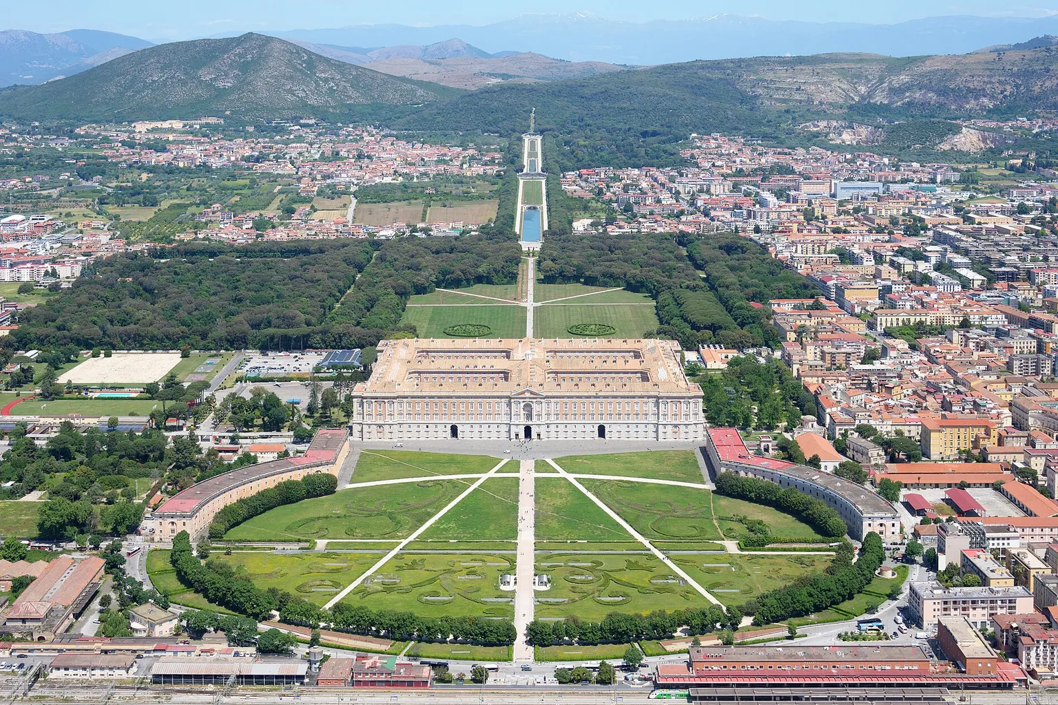 Royal Palace of Caserta Tickets: When is Pre-Booking Required?